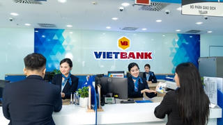 Ngày 14/7, cổ phiếu của Vietbank chào sàn HOSE với giá 13.300 đồng