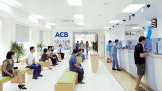 Nữ nhân viên ngân hàng ACB lừa đảo gần 30 tỷ đồng