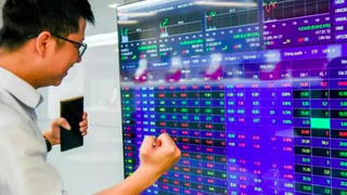 VN-Index tăng gần 40 điểm, khối ngoại mua ròng trở lại