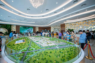 Sống giữa phố, học gần nhà, nghỉ dưỡng giữa thiên nhiên tại Vinhomes Golden City