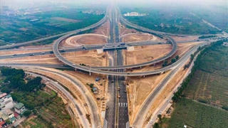Giải ngân vốn đầu tư công đạt gần 42% trong 7 tháng