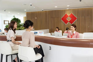 Lợi nhuận quý 2 tăng 22%, Techcombank sẽ còn đà tăng cho kinh doanh năm 2026