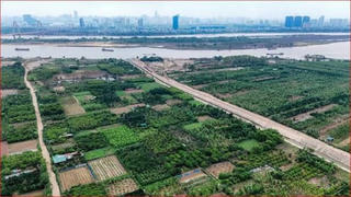 Chậm hoàn thiện thủ tục tính lại tiền sử dụng đất, người dân có mất quyền được hoàn tiền nộp thừa không?
