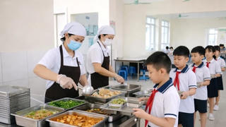 Thủ tướng Chính phủ yêu cầu tăng cường bảo đảm an toàn thực phẩm trong cơ sở giáo dục