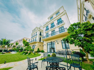 Bốn “chữ ký” kiến trúc phản chiếu gu thẩm mỹ của chủ nhân Vinhomes Royal Island