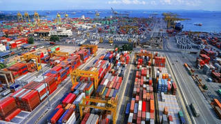 Việt Nam nhập siêu hơn 20 tỷ USD trong 8 tháng