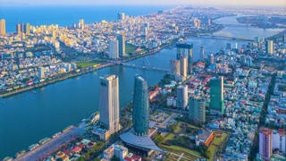 Khu vực dịch vụ đóng góp lớn vào tăng trưởng GRDP Đà Nẵng