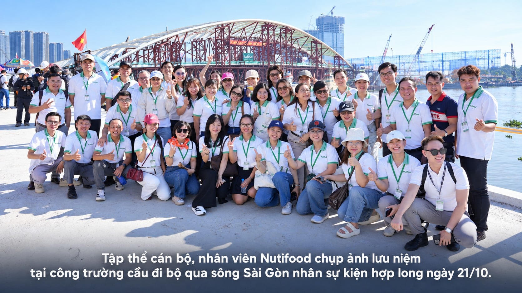 Cầu đi bộ qua sông Sài Gòn: “Lá dừa nước” nối đôi bờ