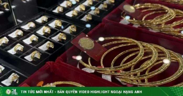 Giá vàng SJC ngày 17/4 bất ngờ lao dốc