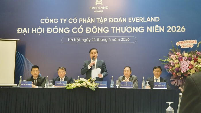 Cổ đông EverLand ví giá cổ phiếu như "cốc trà đá vỉa hè", Chủ tịch nói gì?