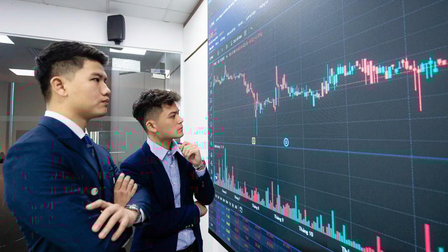 Cổ phiếu dầu khí sau nhịp tăng nóng: Mã nào còn giữ nhịp?