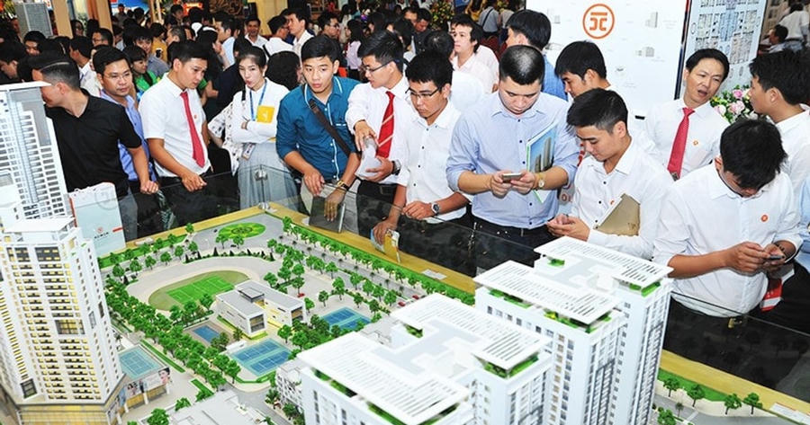 Biệt thự, liền kề Hà Nội có nơi chạm 740 triệu đồng/m²