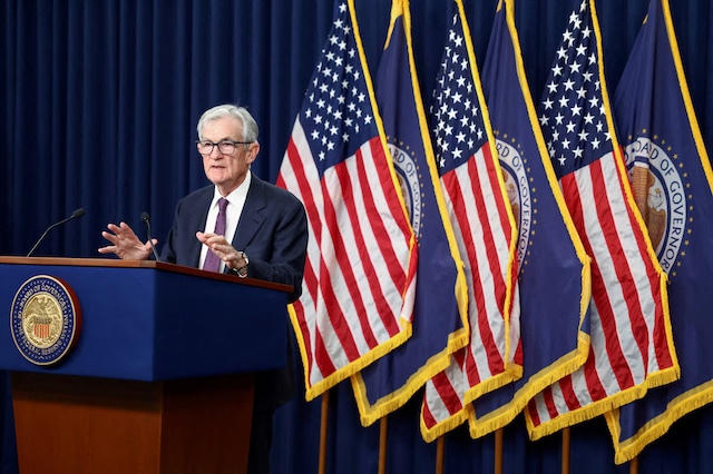 Fed giữ nguyên lãi suất 3.5%-3.75%, FOMC chia rẽ 8-4