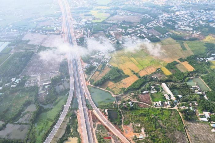 Moody's nâng triển vọng tín nhiệm Việt Nam lên tích cực, giữ Ba2