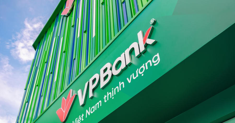 Sếp lớn VPBank "chơi tất tay": Đăng ký gom 30 triệu cổ phiếu VPB giữa lúc thị trường rung lắc
