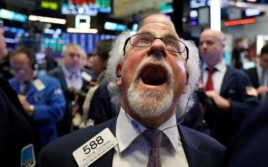 Tự doanh "đi chợ" sớm: Gom ròng hơn 200 tỷ ngay phiên VN-Index lập đỉnh lịch sử