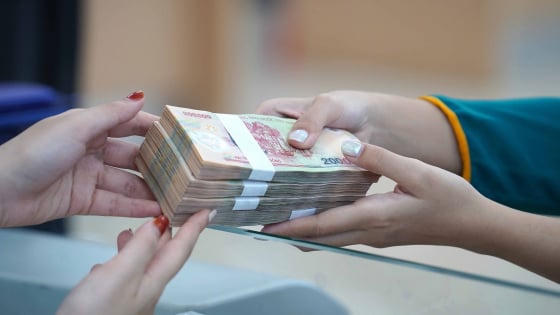 Nghìn tỷ đồng trái phiếu "chảy" về một doanh nghiệp bất động sản: Ai đứng sau cuộc chơi lớn này?