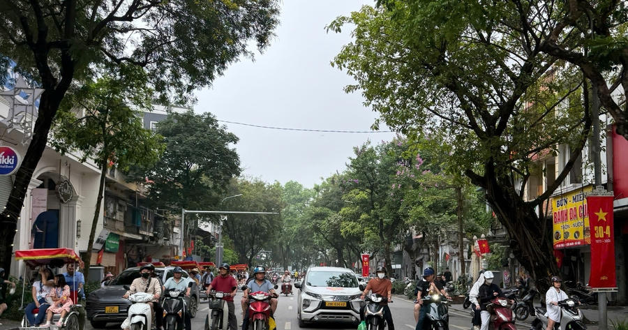 Hà Nội dự kiến tăng phí thuê vỉa hè, cao nhất 400.000 đồng/m2/tháng
