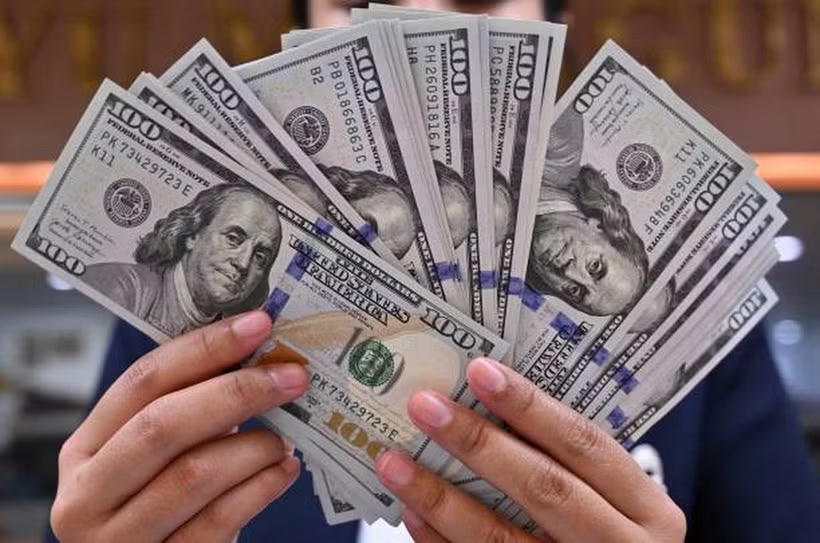 Đồng USD giảm xuống mức thấp nhất so với shekel trong hơn 30 năm