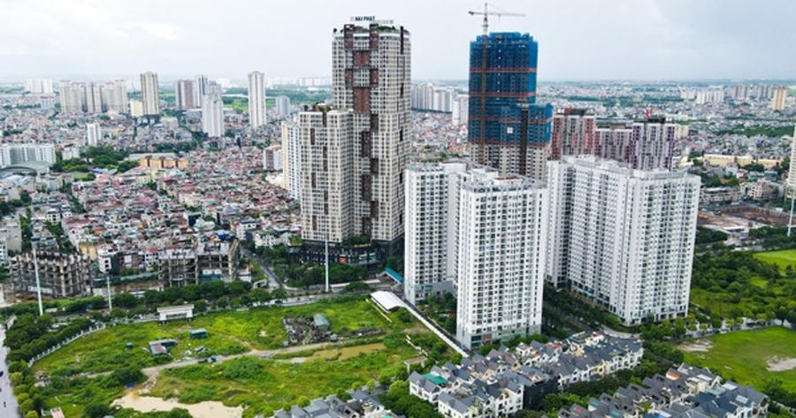 Doanh nghiệp bất động sản ồ ạt huy động trái phiếu khi tín dụng bị siết