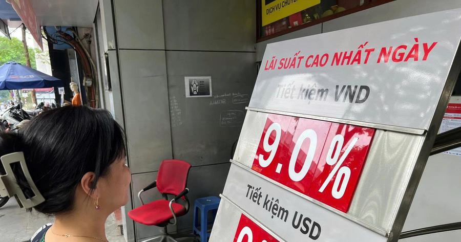 Lãi suất tiết kiệm vẫn gần 9%/năm, chuyên gia dự báo gì?