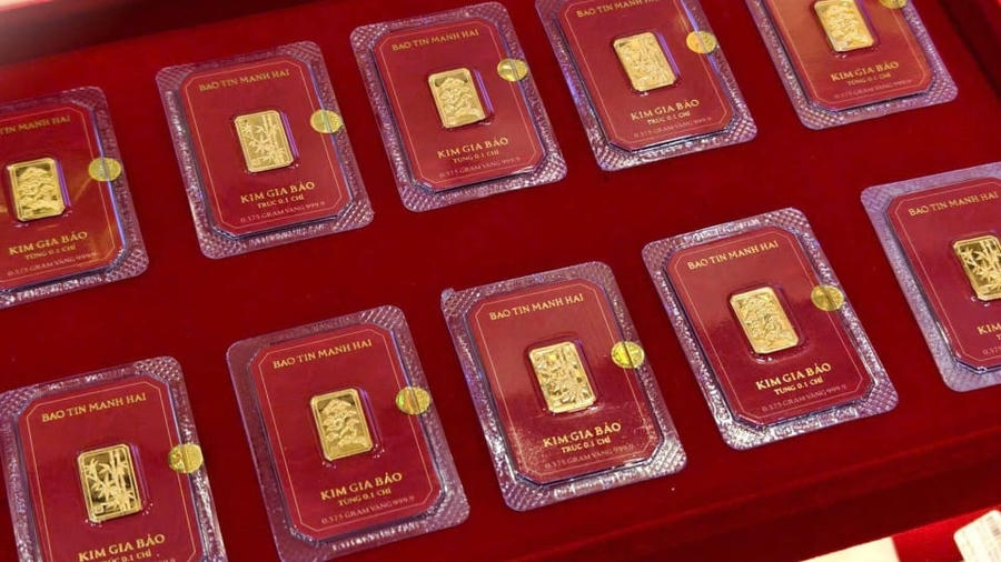 Giá vàng hôm nay 13/5: Vàng miếng SJC tăng lên 165,5 triệu/lượng