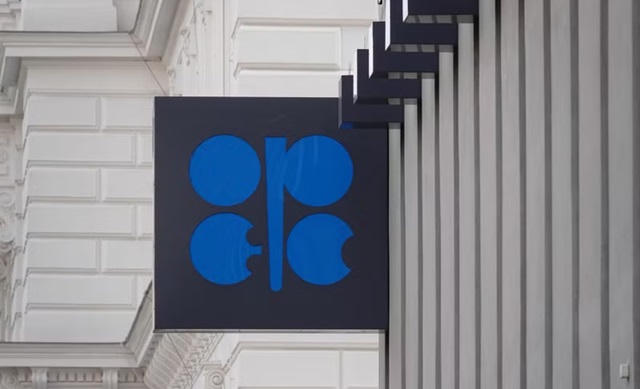 Liên minh OPEC lung lay dữ dội, cơ hội để giá xăng giảm sâu chưa từng thấy