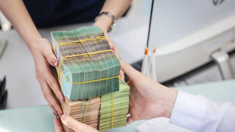 Lãi suất ngân hàng neo cao, mặt bằng sắp diễn biến ra sao?