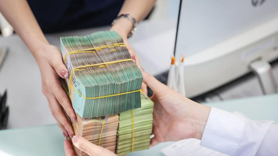Lãi suất vay mua nhà còn neo cao, khi nào hạ nhiệt?