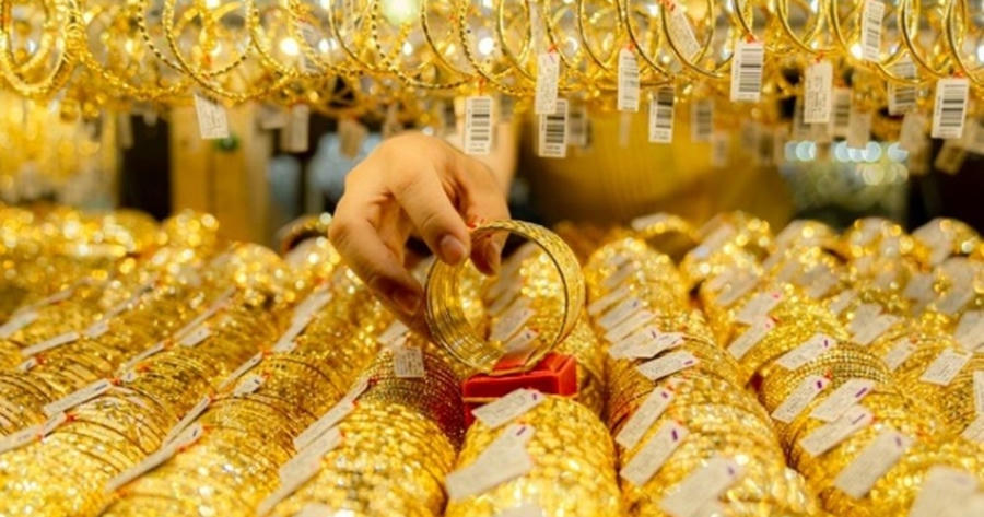Giá vàng miếng SJC và vàng nhẫn tăng mạnh sáng 21/5