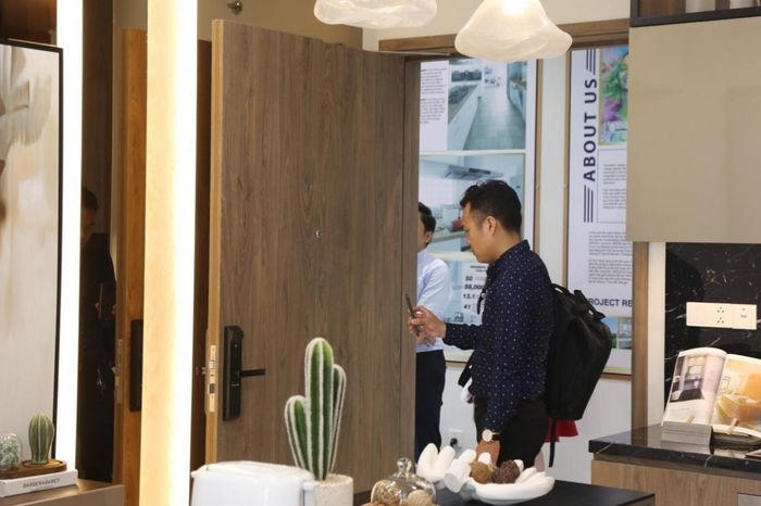 Giá nhà tăng nhanh hơn thu nhập: Người trẻ Hà Nội, TP.HCM chịu áp lực