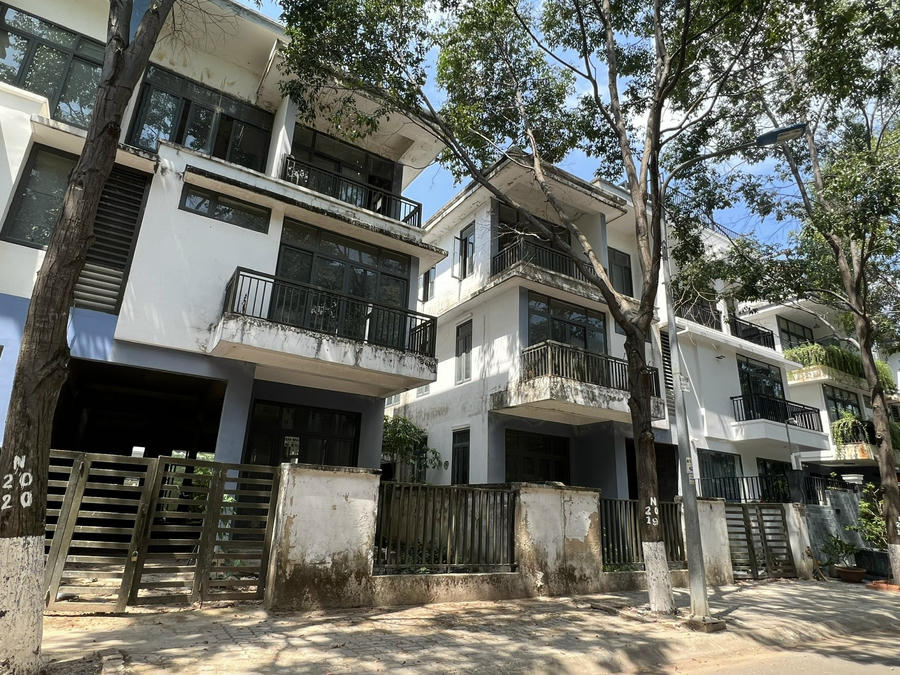 Bất động sản thời kỳ thanh lọc: Không đón sóng để thoát hàng