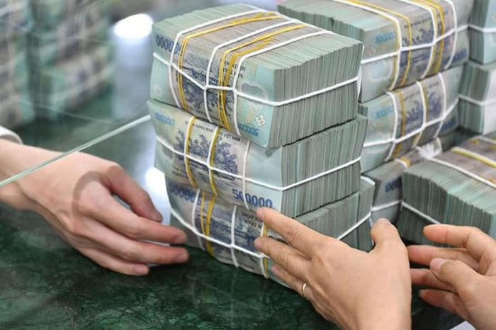 NHNN chấn chỉnh ngân hàng tăng lãi suất, siết mặt bằng lãi vay