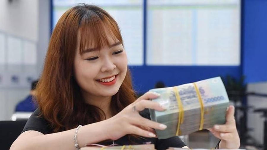Lãi suất tiết kiệm vượt 10%/năm, NHNN yêu cầu giảm lãi suất