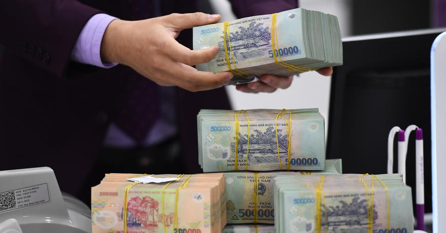 Lãi suất cho vay tháng 4/2026: 15 ngân hàng tăng trở lại