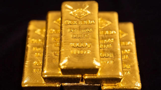 Đêm 29/5, giá vàng thế giới bất ngờ tăng vọt