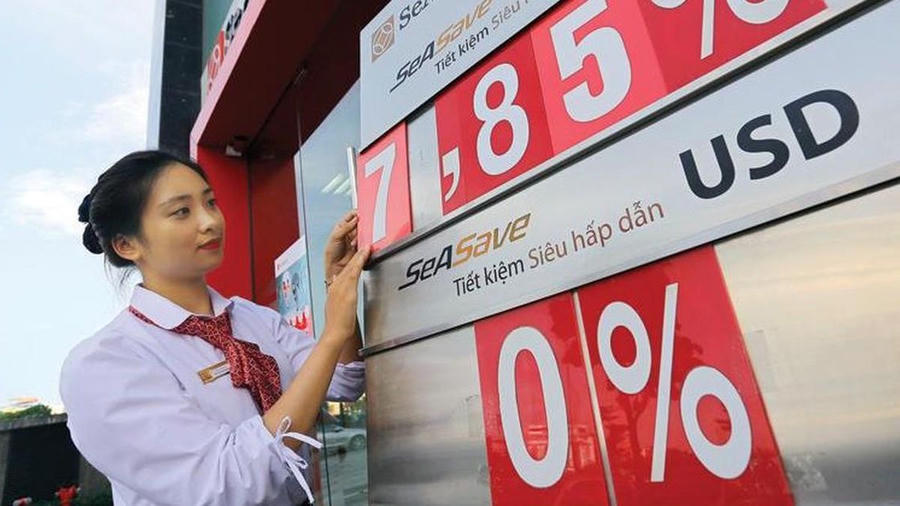Lãi suất tiết kiệm 6 tháng lên tới 8,7%