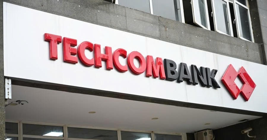 Techcombank đầu tư 1 tỷ USD cho AI, tiết kiệm 1.000 giờ làm việc