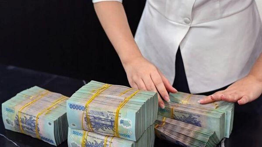 Ngân hàng cho vay BĐS cao có thể chịu áp lực nợ xấu tăng nhẹ năm 2026