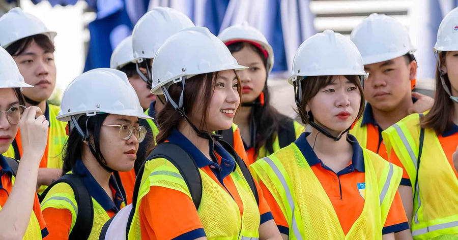 Ngành Logistics và chuỗi cung ứng thiếu 2,2 triệu nhân sự, lương có thể 200 triệu/tháng