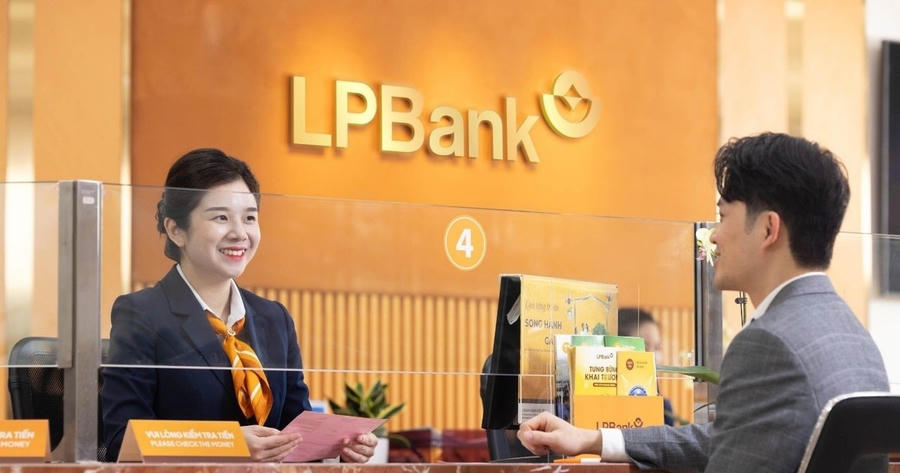 Tự doanh gom gần 800 tỷ vào LPBank (LPB) phiên 19/6
